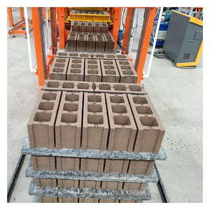 Máquina Automática Hidráulica para Fabricar Bloques Huecos QT6-15 Europea, Precio de Venta de Ladrillos Entrelazados para Ghana - Product Image 4