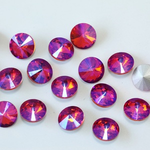 Strass en verre en gros sur mesure Oleeya Factory, pierres précieuses en verre Rivoli à dos pointu en vrac pour vêtements - Product Image 4