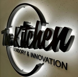 Tienda Empresa Logotipo de la marca Letra Signo Retroiluminado Business <span class=keywords><strong>Led</strong></span> Custom Channel Signs para negocios 3D <span class=keywords><strong>Led</strong></span> <span class=keywords><strong>Sign</strong></span> Board Outdoor - Product Image 3