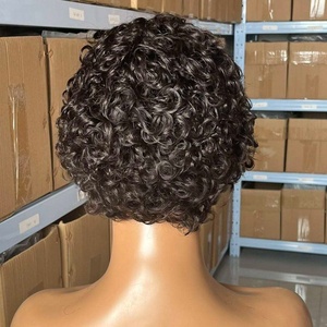 Perruque <span class=keywords><strong>courte</strong></span> en <span class=keywords><strong>cheveux</strong></span> humains vierges, <span class=keywords><strong>coupe</strong></span> pixie, vague d'eau bouclée, couleur naturelle, densité 180%, perruque à dentelle frontale 13x1, 6 pouces - Product Image 4