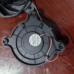 Ventilador de refrigerador 12535GE-12M-YB 12V eléctrico de plástico para uso doméstico Meiling - Product Image 3