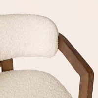 Chaise de salle à manger en bois massif moderne avec un design de loisirs chinois pour hôtel, restaurant, café, salon