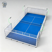 Terrain de padel mobile à bas prix, pliable, avec structure robuste, conçu pour l'entraînement professionnel des équipes et la location