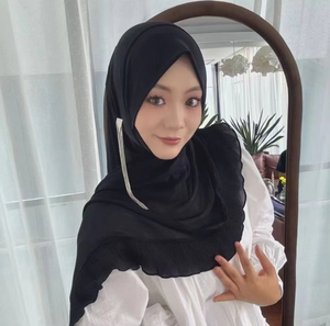 Nuosha OEM Nouveau Hijab en Chiffon à Bordure en Forme de Feuille de Lotus à Angle Droit à Franges à la Mode Musulmane Dubaï Arabie Saoudite CE Porté Quotidien - Product Image 1