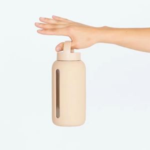 แก้วน้ำขนาดใหญ่ 800 มล. พร้อมปลอกซิลิโคน มีสเกลบอกเวลา สินค้าใหม่ พกพาสะดวก เหมาะสำหรับกิจกรรมกลางแจ้งและใช้งานทั่วไป - Product Image 3