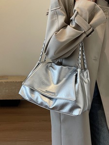 Bolsos de hombro de lujo para mujer, bolsos cruzados de gran capacidad, bolsos de mano de piel sintética con cadena, bolso diario para mujer - Product Image 3