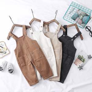 Nouvel article en gros : Salopette bébé en pur coton, couleur unie, en velours côtelé - Product Image 1