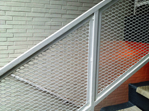 Grille métallique déployée en acier pour passerelle 2*2.7M - Product Image 4