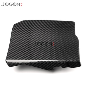 Cache de protection de batterie pour compartiment moteur de voiture en fibre de carbone véritable pour <span class=keywords><strong>Toyota</strong></span> GR <span class=keywords><strong>Yaris</strong></span> 2025 2026, garniture de protection de boîtier de <span class=keywords><strong>fusibles</strong></span> moteur - Product Image 1