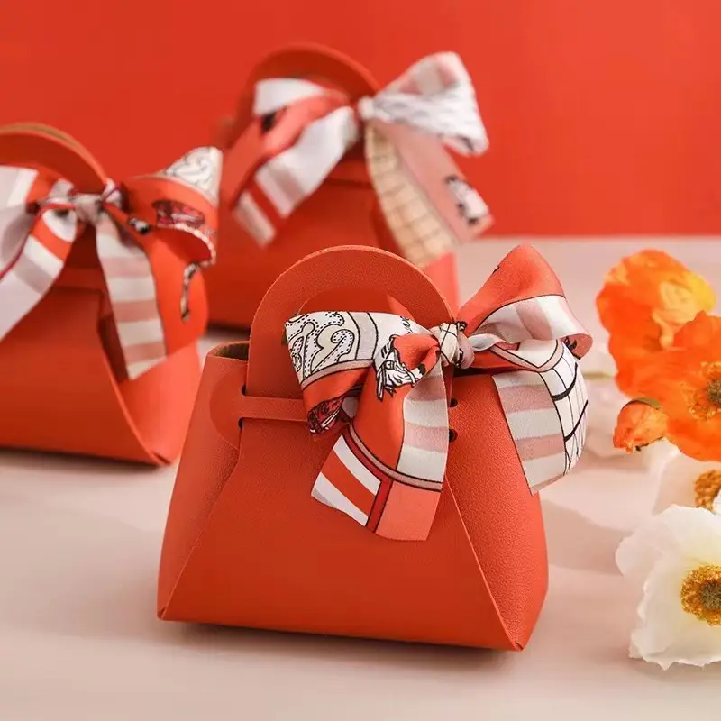 Petite boîte cadeau créative en cuir, emballage de bonbons au chocolat, sacs cadeaux de mariage élégants pour invités