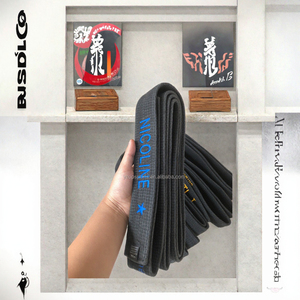 Ceintures de maître d'arts martiaux Yitopus avec broderie de logo personnalisé, ceintures noires unisexes en coton de haute qualité approuvées par la Fédération mondiale de taekwondo - Product Image 3