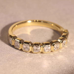 Anello Quadrato a Fascia Larga dal Design Semplice per Donne - Product Image 6