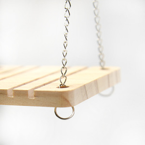 Columpio de madera para hámster, juguete de 8,5 cm x 7 cm con cadena, equipo de juego para ejercicio, decoración de jaula para mascotas pequeñas - Product Image 3