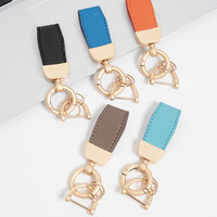 Gantungan Kunci Kulit PU Multiwarna Bentuk D dengan Pengait Putar, Cincin Kunci, Liontin Tas Fashion, Logo Custom, Grosir, Hadiah