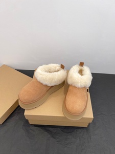 Botas de Nieve de Mujer de Marca de Diseño de Lujo, a la Moda, Cálidas, de Lana, Antideslizantes, Cómodas, con Suela Gruesa, Tendencia 2026 - Product Image 2