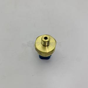 Sensor de Presión de Aceite Senwitt V837070201 para Maquinaria de Construcción y Piezas de Tractor - Product Image 3
