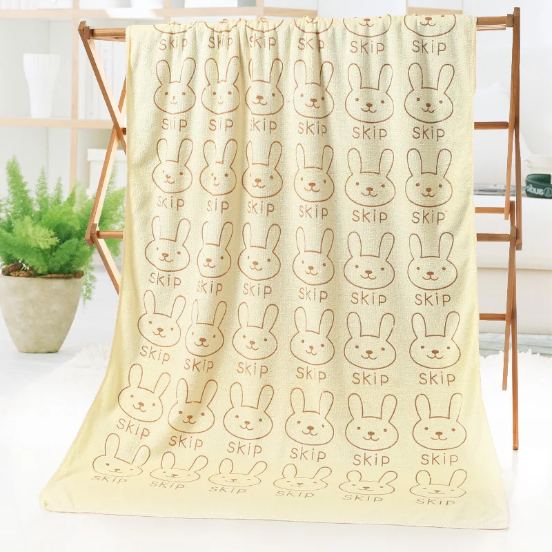 Tête de lapin beige