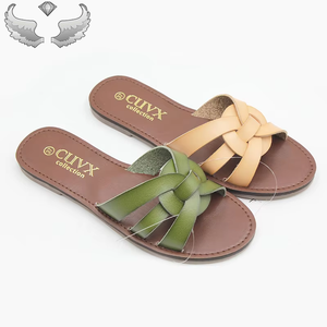 נעלי קיץ חם סנדלים אופנה חדשות שטוחות חוף נעליים נשים מחיר הסיטונאי פו נעלי נשים - Product Image 1