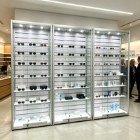 Vitrine de collection en verre transparent personnalisable Mingtang pour figurines d'action avec éclairage LED et serrure