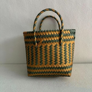 Borsa Tote con manico in bambù <span class=keywords><strong>Vintage</strong></span> fatta a mano in Rattan borsa colorata a strisce borsa di paglia all'ingrosso - Product Image 2