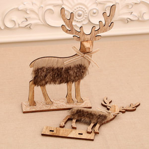 Adorno Navideño de Ciervo de Madera, Ensamblaje de Madera, Decoración de Ciervo Navideño de Peluche, Estilo Madera Original - Product Image 1