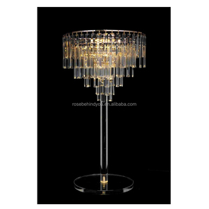 Supporto per Luci Decorative di Alta Qualità per Corridoio Nuziale, Elegante Lampadario Dorato, Centrotavola per Forniture Matrimoniali - Product Image 4