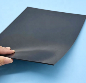 Bâches de bassin d'élevage de poissons de 600 microns (0,6 mm) de couleur noir et bleu pour <span class=keywords><strong>le</strong></span> stockage d'eau en lagune, géomembrane HDPE - Product Image 5