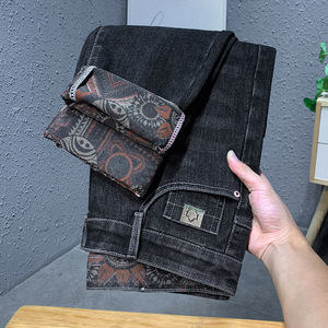 Nuovi Jeans da <span class=keywords><strong>Uomo</strong></span> Elasticizzati alla Moda Vestibilità <span class=keywords><strong>Slim</strong></span> <span class=keywords><strong>Fit</strong></span> in Denim con Stampa Fantasia Modello Dritto per Piedi Piccoli Abbigliamento Estivo Firmato - Product Image 5