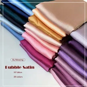 Malaisie vente chaude premium en gros femmes musulman bulle satin écharpe wholesaleb bulle satin châle hijab