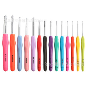 ชุดเข็มโครเชต์ 14 ชิ้น อลูมิเนียม ด้ามจับนุ่ม TPR พร้อมกระเป๋าเก็บอุปกรณ์ถักไหมพรม สำหรับดรอปชิปปิ้งบน Shopify - Product Image 1