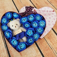 Hadiah Hari Valentine Grosir Bunga Sabun Mawar Bunga Sabun Buatan dengan Beruang Teddy Dalam Kotak Bentuk Hati