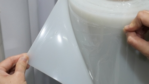 उच्च लोच गंधहीन सफेद 1-15 मिमी वॉटरप्रूफ औद्योगिक चटाई सिलिकॉन रबर रोल शीट आपूर्तिकर्ता - Product Image 2