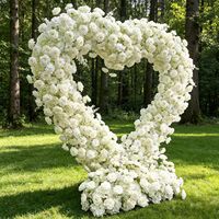 Arche florale en forme de cœur en soie blanche de luxe TUOYI pour la décoration de scène de mariage, de fête ou d'événement