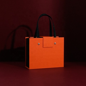 Trung Quốc Năm Mới Hộp Quà Tặng Màu Đỏ Có Tay Cầm - Product Image 4