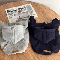 Vêtements pour chiens en polaire de polyester de haute qualité, nouvelle mode automne-hiver, petite robe pour chiot, sweat à capuche pour animaux de compagnie, tissu de luxe, vente en gros de jouets Songshan
