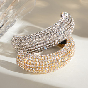 กิ๊บติดผมรูปตัวยูประดับเพชรเต็มตัว สแตนเลสสตีล สำหรับผู้หญิง งานปาร์ตี้ เครื่องประดับผมสีดำ - Product Image 2