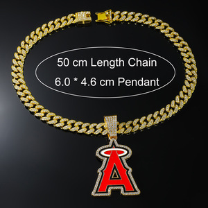 สร้อยคอจี้ตัวอักษร A สีแดงเรียบง่าย ดีไซน์ล้ำสมัย ขายดีประจำปี 2026 สไตล์ฮิปฮอปสุดเทรนด์สำหรับผู้ชาย เครื่องประดับแฟชั่น ขายส่ง - Product Image 5