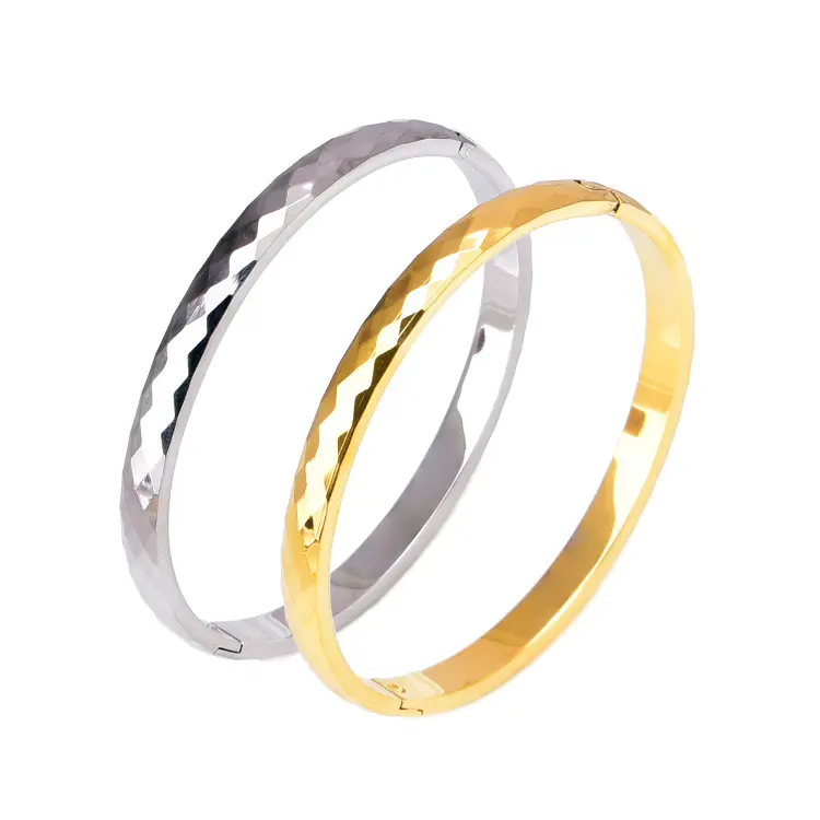 Brazalete de lujo de acero inoxidable, parte de alta calidad, pulsera de noche para mujer, brazalete de diseño texturizado chapado en oro de 18 quilates