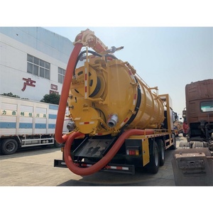 ISUZU GIGA 6X4 <b>10</b> Wheels Sewage Suction Truck Fecal Cargo Truck High Pressure Suction-type Sewer Cleaning Truck for Sale - Product Image 5