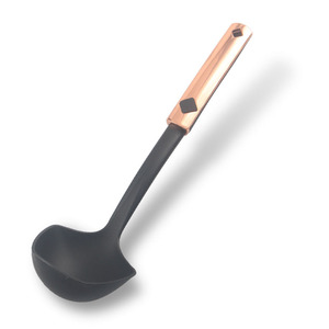 Juego de utensilios de <span class=keywords><strong>cocina</strong></span> chapados en cobre y oro rosa, mango de aleación de <span class=keywords><strong>aluminio</strong></span>, utensilios de nailon para café y <span class=keywords><strong>cocina</strong></span> - Product Image 5