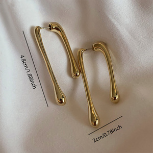 Orecchini di moda europei e americani di nuovo Design asimmetrici semplici orecchini pendenti in metallo per ragazze alla moda - Product Image 5