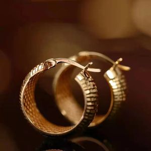 Xinfly Wholesale Daily Wear Design Fashion Custom Luxury Chunky Small <b>Bling</b> Pure Real 18k Yellow Gold Hoop <b>Earrings</b> Women - Product Image 2