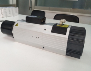محرك CNC 9KW RPM ISO30 ATC الأكثر مبيعًا لنقش الخشب - Product Image 3