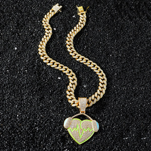 Collar con Colgante de Auriculares con Diseño Innovador y Personalizado Estilo Hiphop con Corazón, de Aleación, para Hombre, Joyería de Moda, Novedad 2026 - Product Image 3