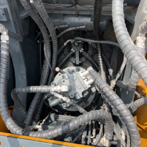 Excavatrice d'occasion Hyundai 305 305lc-9t 30 tonnes, prix bas, faible nombre d'heures de fonctionnement, matériel de construction d'occasion - Product Image 5