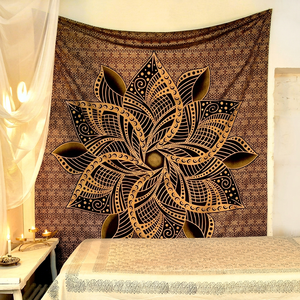 Tapiz Mandala Hippie Ombre Bohemio, Intrincado Tapiz Indio para Colgar en la Pared, Cubrecama Decorativo para Dormitorio o Habitación - Product Image 1