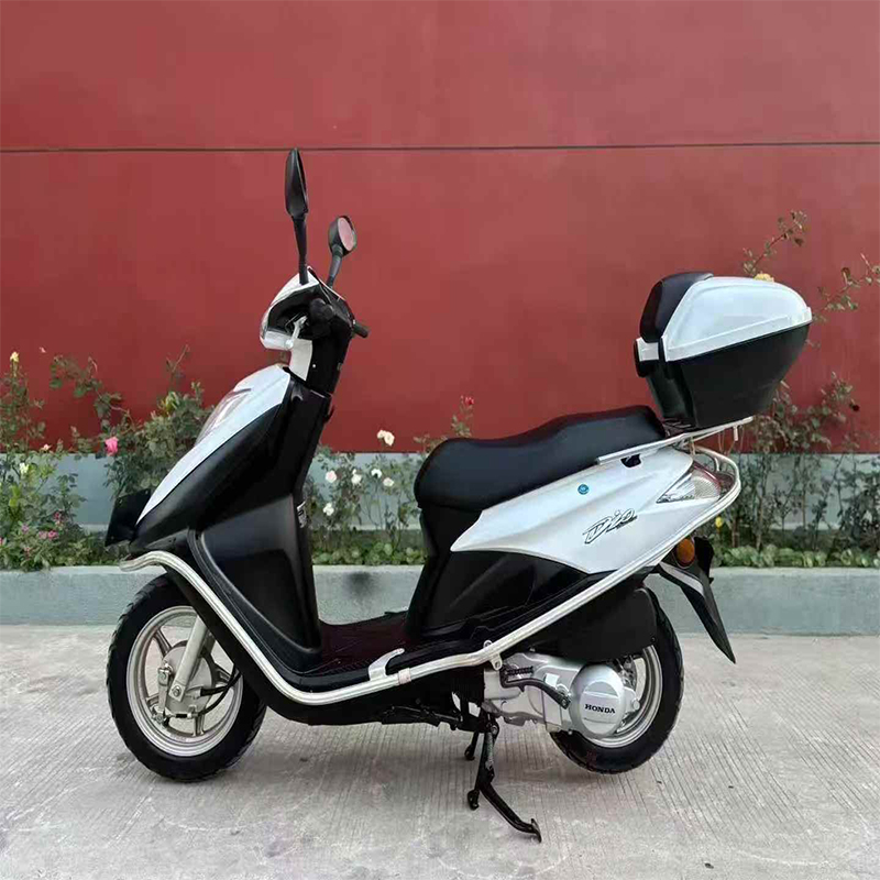 龍 ページ　SCO-125/CN Top 10 Most Powerful Chinese 125cc Scooters! - YouTube