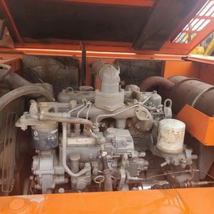 รถขุดตีนตะขาบฮิตาชิ ZX60 มือสอง ขนาด 6 ตัน พร้อมเครื่องยนต์ยูนเน่ รุ่น Zaxis ZX60 ระบบไฮดรอลิก ดูแลรักษาอย่างดี - Product Image 3