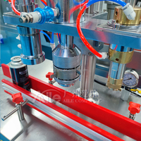 Machine de remplissage de gaz aérosol semi-automatique trois-en-un pour cartouches de réchaud au butane et bouteilles en étain/aluminium