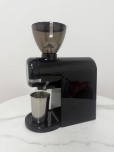 Molinillo de café eléctrico compacto para el hogar con innovadora tecnología de plasma antiaglomerante para un control preciso del polvo - Product Image 6